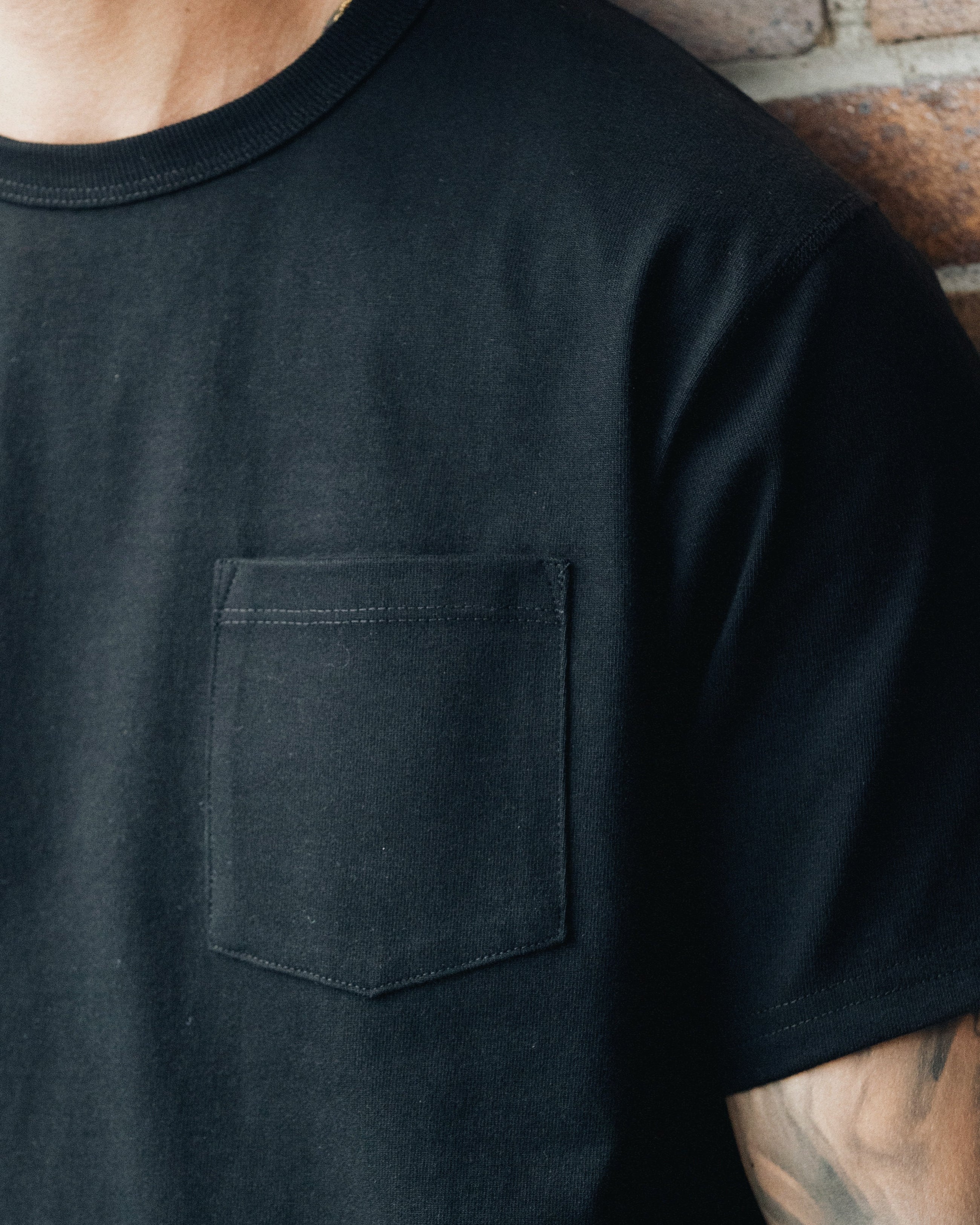 Heavyweight Short Sleeve Pocket T-Shirt